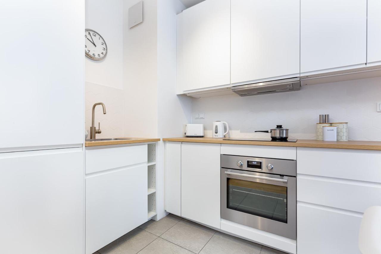 Apartments Varsovia Kasprzaka By Noclegi Renters Exterior foto