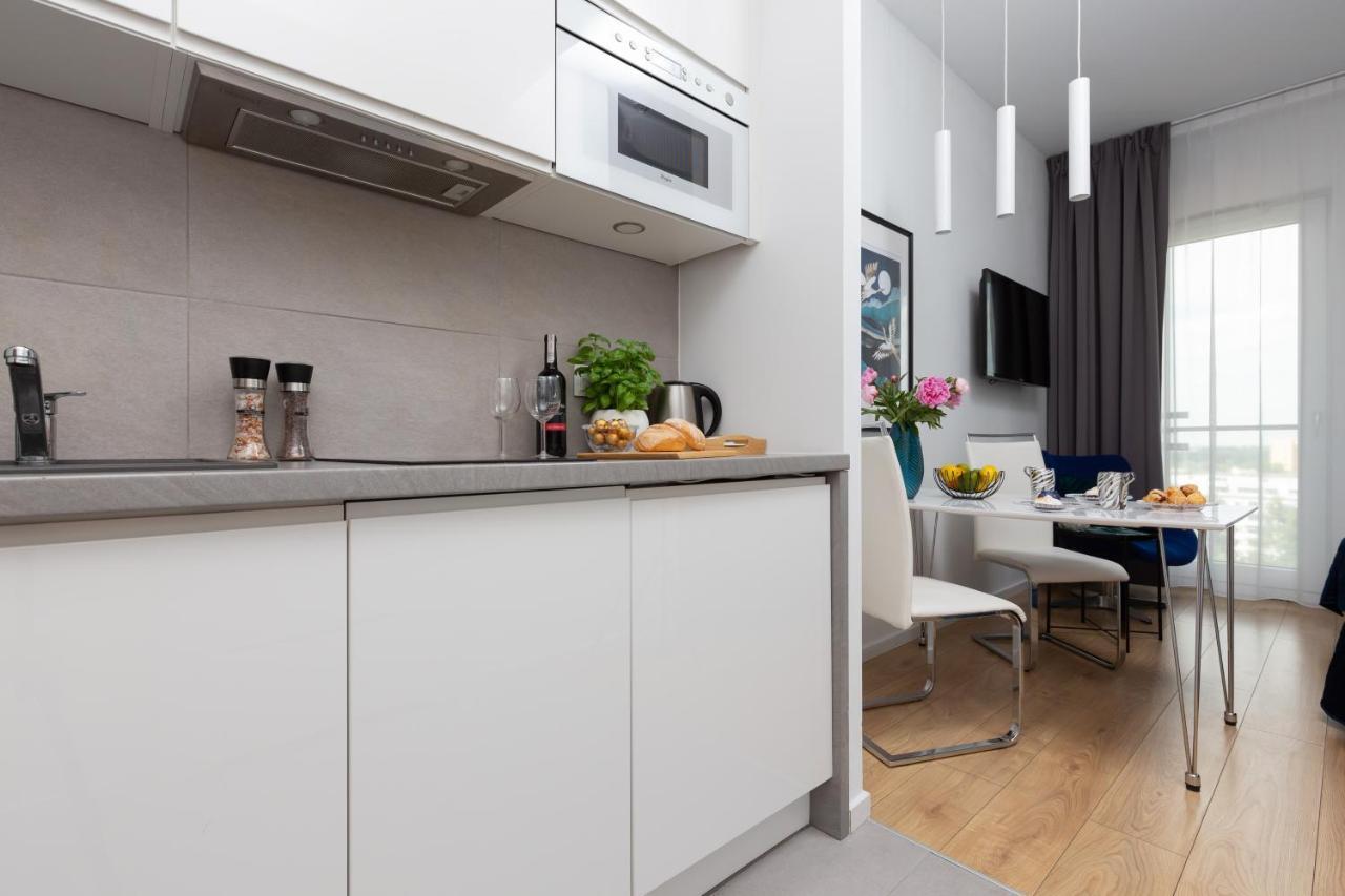Apartments Varsovia Kasprzaka By Noclegi Renters Exterior foto